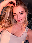 Russian bride Kristina from Dnepropetrovsk